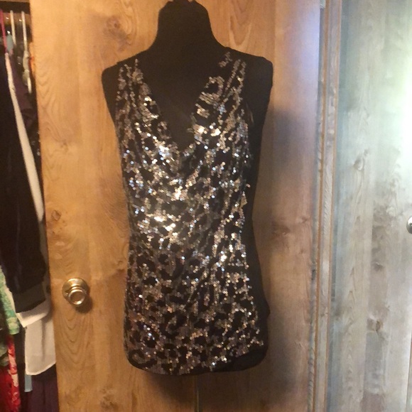 Pretty Silver Sequin Michael Kors Blouse - Picture 11 of 13